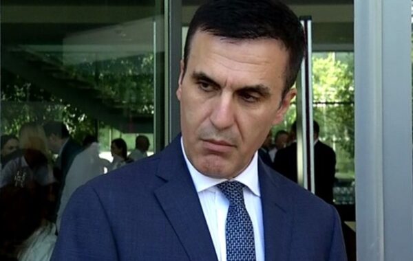 procedimeve të regjistruara