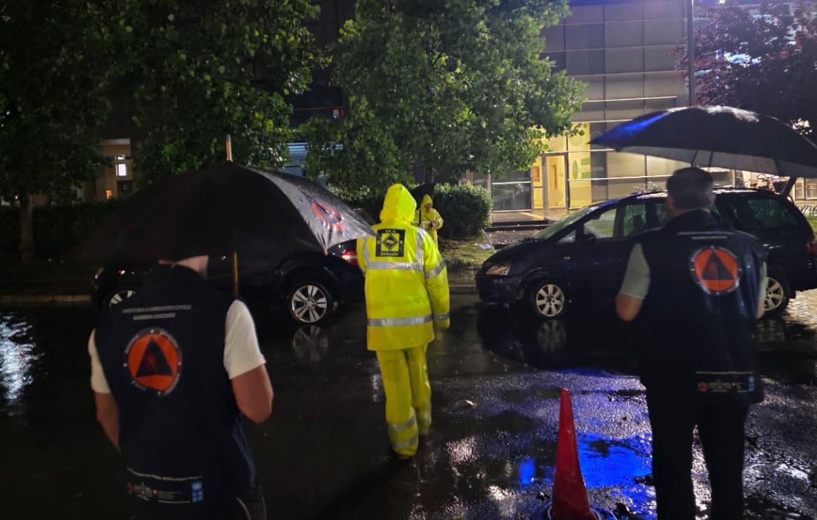 Mot i keq në Shkodër  autoritetet apel qytetarëve  Shmangni zonat me risk