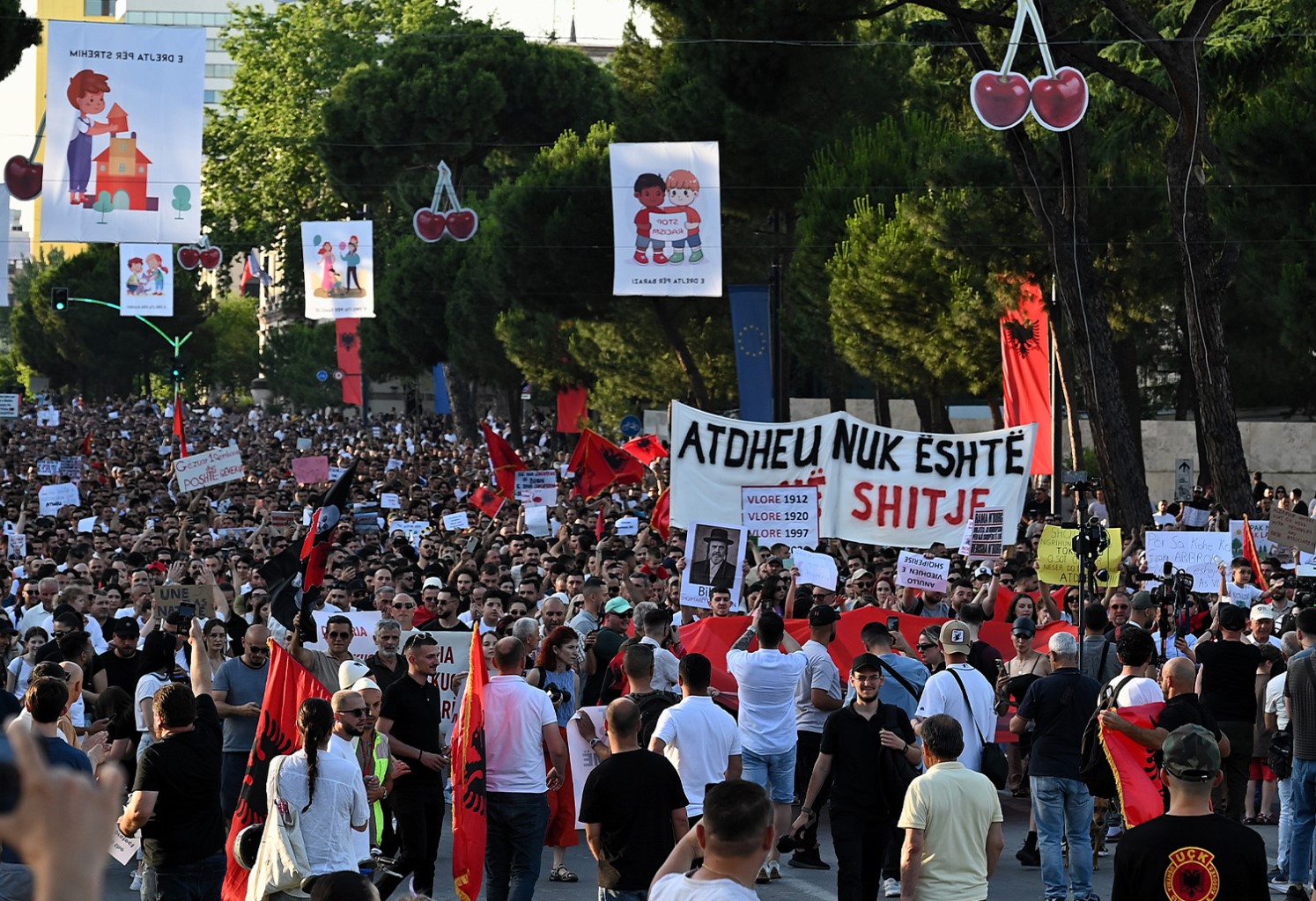 Zvërneci  Thirrja e Ramës  Bujrum për bashkëbisedim  jo më shumë 20 vetë