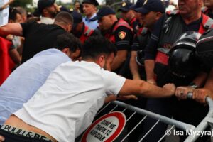 proteste