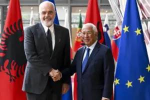 Presidentin e Këshillit të Europës,