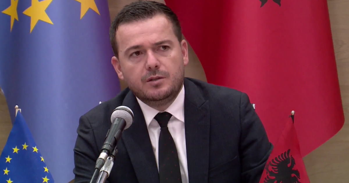 Ministri Salla