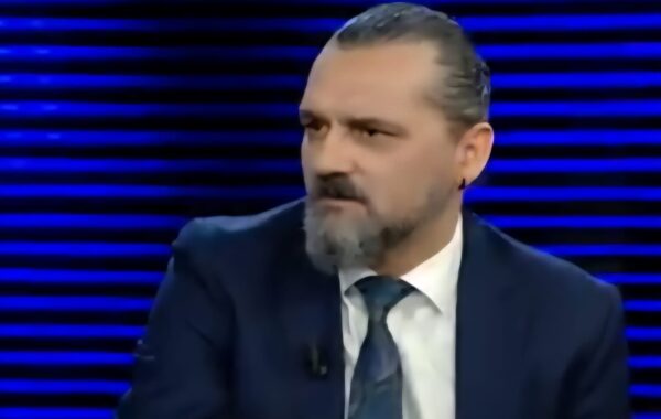 Historia nuk jep