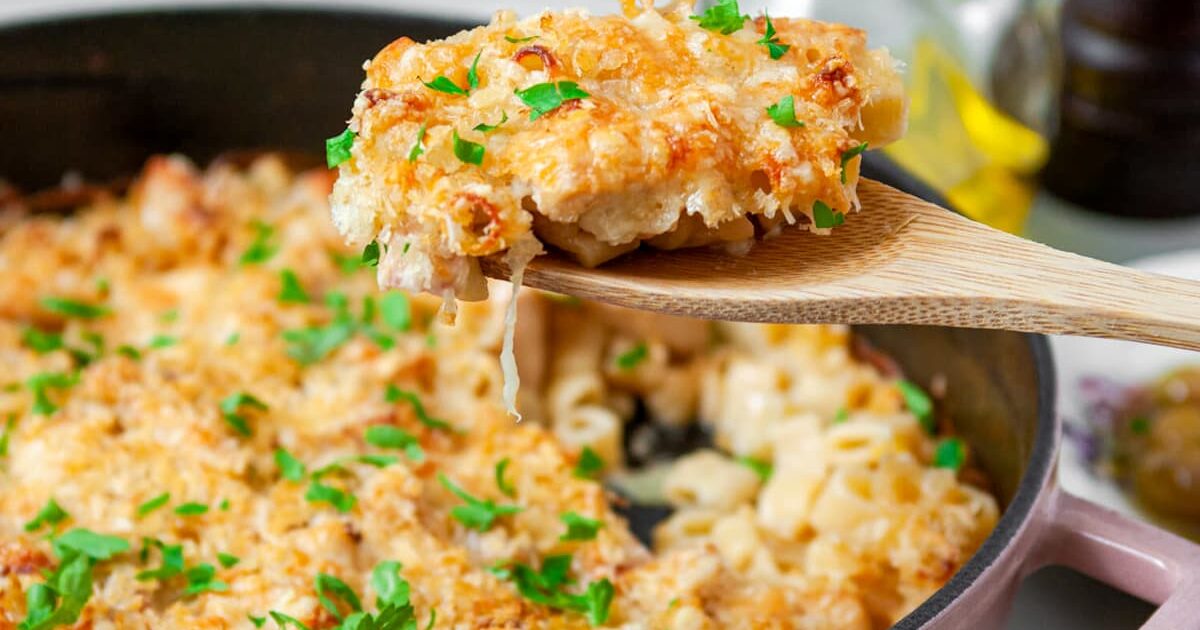 Pasta me Pulë Cordon Bleu në
