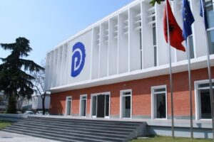 Kërkojmë lirimin e