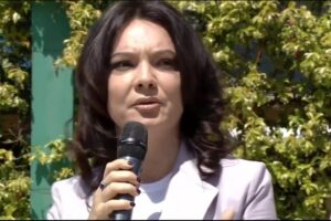 “Marrëveshja e Re” e Elisa Spiropalit,