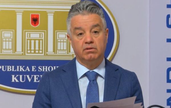 Shkrirja e bashkive, PD del kundër