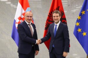 ndasitë e së