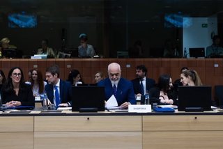 edhe ata që