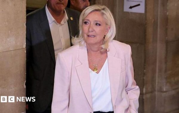 fajësimin e Marine Le