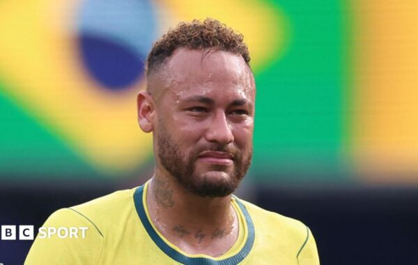 Neymar njofton përfundimin e karrierës ndërkombëtare