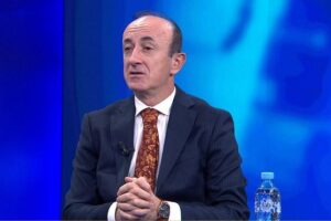 shërbimeve publike,