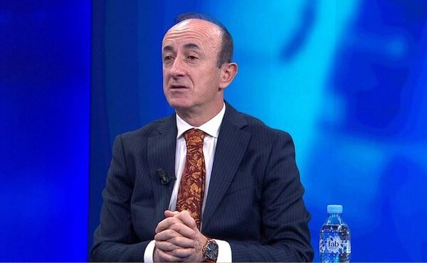 shërbimeve publike,