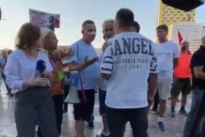 U vendosi ngjitës kamerave, ky është