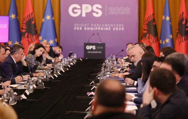 Kodi politik i reflektimit të Edi