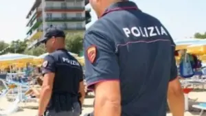Dyshohet se përdhunoi një 18 vjeçare gjermane  vihet nën hetim i riu shqiptar në Itali