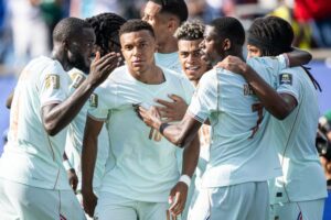 Mbappé, sulmuesi në qendër të debatit