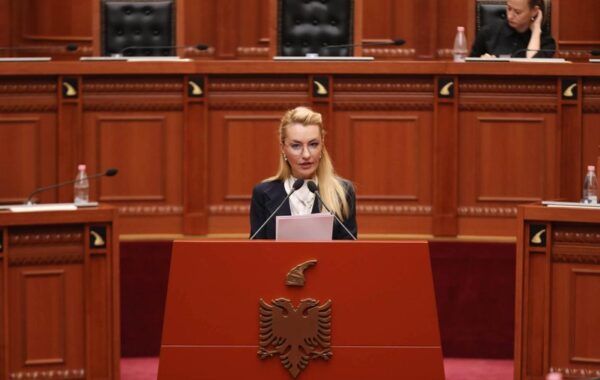 e të miturve