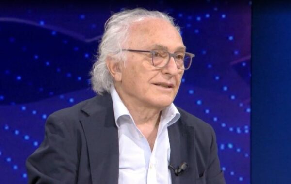 kërkohet edhe vdekja e Presidentit