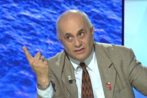 “jetë paralele”