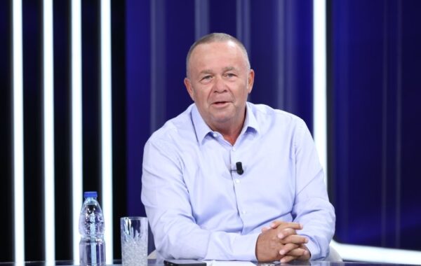 Debat i fortë, Luca – protestuesve: