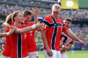Haaland eliminon Brazilin nga Botërori, Anglia