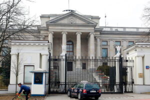 nga Rusia për