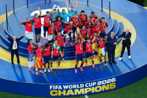 Spanja dominon futbollin  identiteti taktik dhe sistemi rinor çojnë në triumf botëror