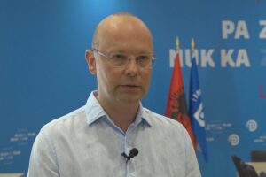 se nuk do të rikandidojë