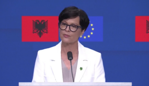 Krah Shqipërisë deri në fund   Marta Kos pas mbylljes së tri kapitujve të negociatave  Inkurajojmë që të vijohet pr
