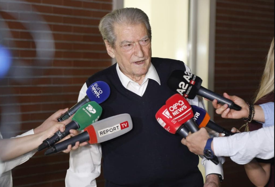 janë njoftuar më përpara, por