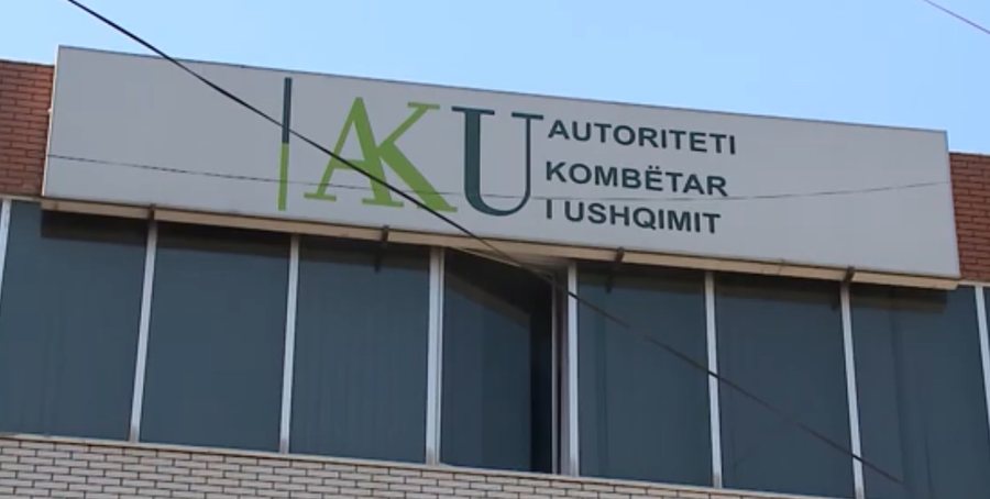 Helmimi i dyshuar në Akademinë e