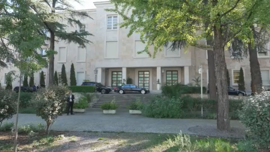 hapat e parë për dislokimin