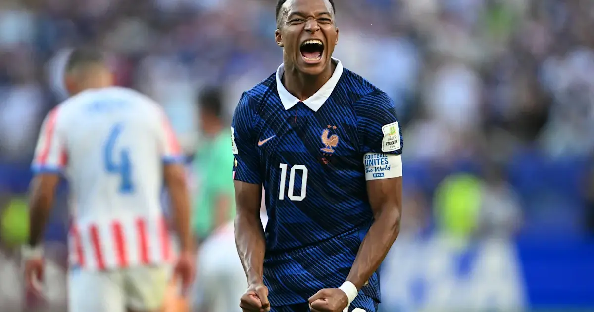 Franca kalon në çerekfinale, fiton 1-0