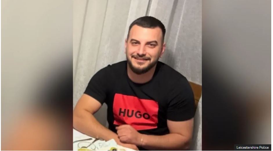 i vdekur në