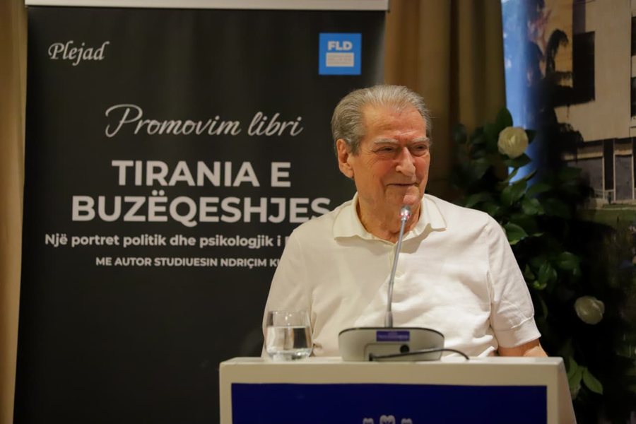 një diktature autoritare