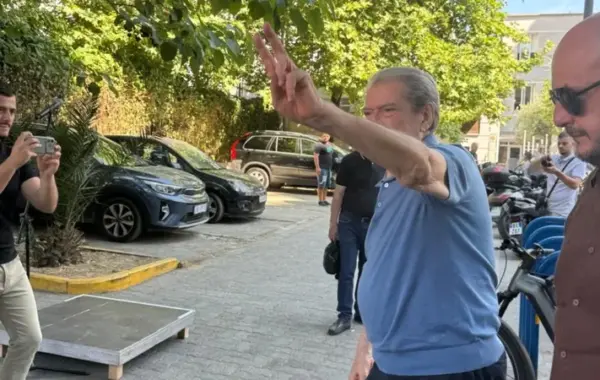 vegla të