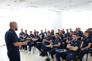 Nis trajnimi për gjeneratën e tretë