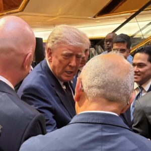 Presidenti i FFK së  Agim Ademi takon presidentin e SHBA së  Donald Trump