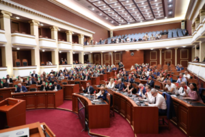 Sot  seancë maratonë në Kuvend  Shtatë institucione  japin llogari  para deputetëve
