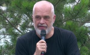 Rama nga Thethi  Paketa e Maleve nuk është për oligarkët  por për të vënë në lëvizje ekonominë e trashëgimtarëve të pronave