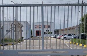 Ndërron jetë një i dënuar me 15 vite burg në Fier  vuante nga problemet me zemrën