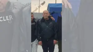Dy të maskuar i zënë pritë në Sarandë  plagoset rëndë Thimjo Rubati  detajet e para