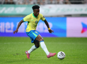 Eliminimi i Brazilit  Vinicius  Kërkoj falje  do luftoj për t u rikthyer në majë të botës