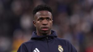 Vinicius vazhdon të heshtë  Real Madrid humb durimin  A do shitet në verë 