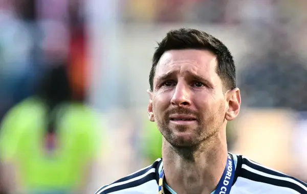 i emocionuar