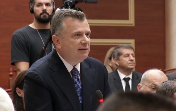 gjatë sezonit