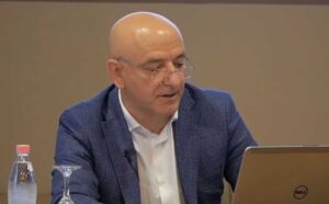 Bejko  PD është bërë si kompani e Berishës  u kthye në Kuvend për pazare me qeverinë