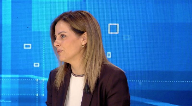 deputetja e PS