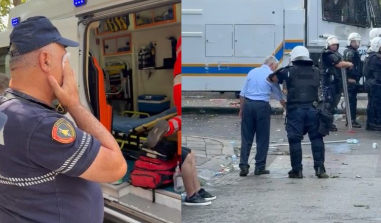 mes policisë dhe protestuesve,